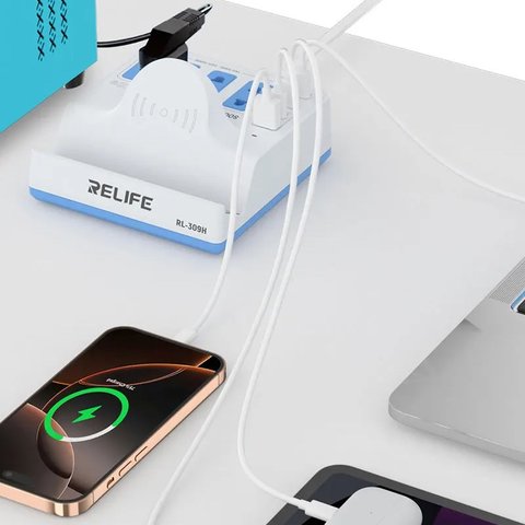 Сетевое зарядное устройство RELIFE RL-309H, 72 Вт, Wireless Charge, Quick Charge, Power Delivery (PD), с розеткой, 4 порта Превью 2